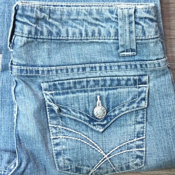 SZ 3 Short ”Wear It Declare It” Jeans (P5) - Picture 4 of 6